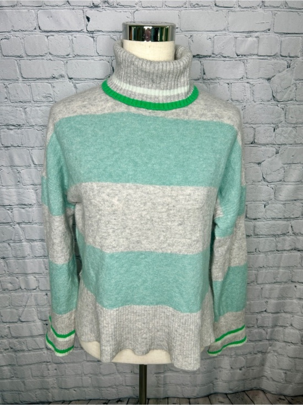 J. Crew Supersoft Yarn Striped Turtleneck Sweater S Grey Mint Kelly Green Wool